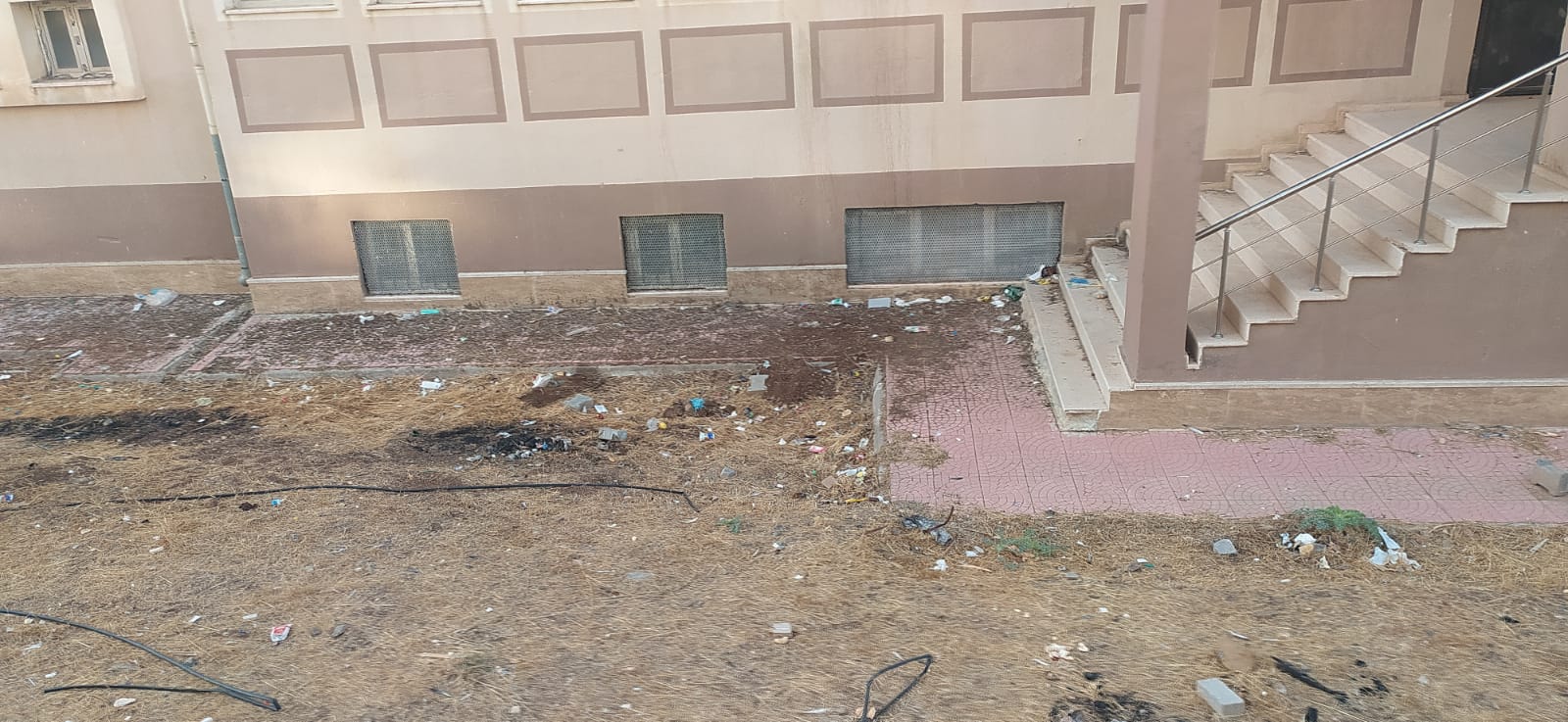 15 TEMMUZ OKULUNDA ÇİRKİN GÖRÜNTÜLER