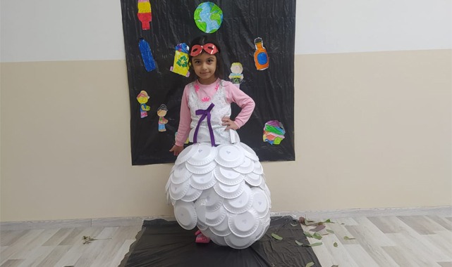 Şanlıurfalı miniklerden geri dönüşüm defilesi