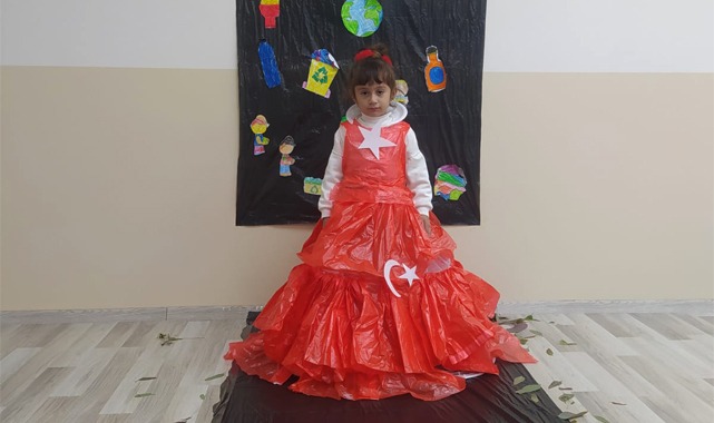 Şanlıurfalı miniklerden geri dönüşüm defilesi