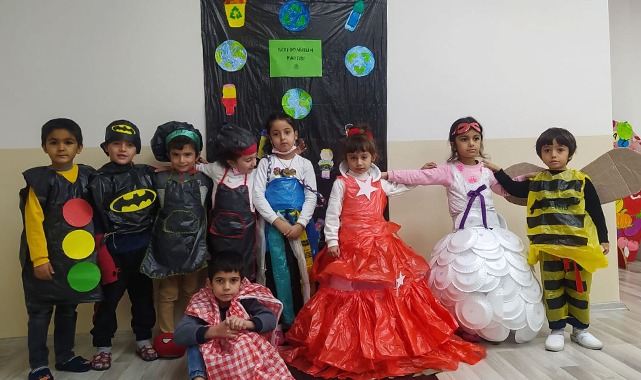 Şanlıurfalı miniklerden geri dönüşüm defilesi