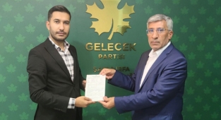 Eyyübiye ilçe başkanının görevden alınmasından sonra ilk istifa