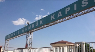 Vekil Akay açıkladı: Akçakale sınır kapısı açılıyor