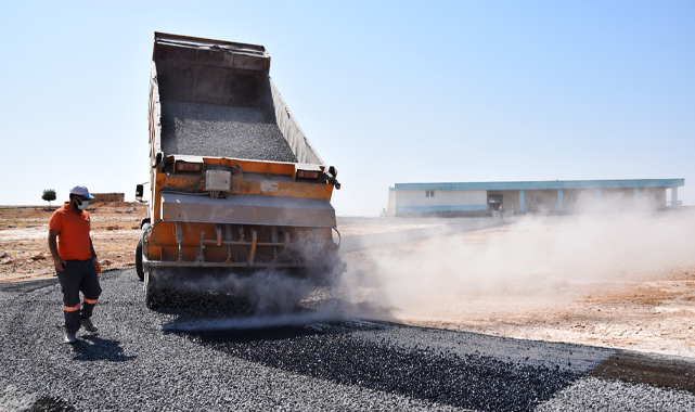 Viranşehir’de asfalt çalışmaları devam ediyor