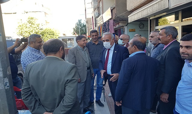 CHP Viranşehir'de HDP Ceylanpınar'da vatandaşla bir araya geldi