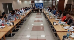 DEVA Partisi muhtarlar ile bir araya geldi