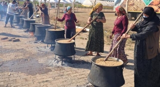 Kısas Aşure Şenliği dolu dolu geçti