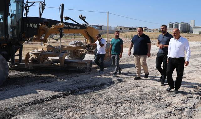 Salih Ekinci OSB’de yol genişletme çalışmalarını inceledi