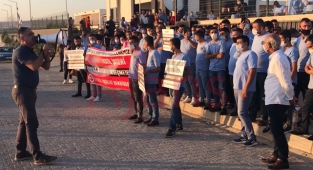 Şanlıurfa’da fabrika işçileri eylem yaptı