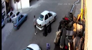 Şanlıurfa'da güpe gündüz otomobil hırsızlığı