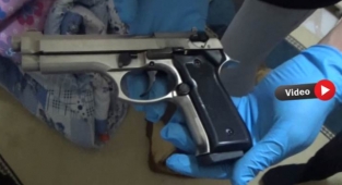 Şanlıurfa'da silah ve dijital materyal ele geçirildi