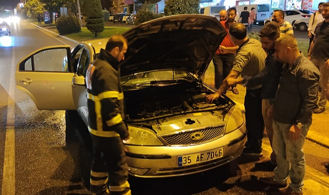 Şanlıurfa'da otomobil seyir halinde alev aldı!