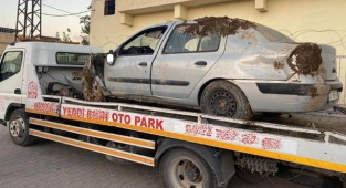 Şanlıurfa'da trafik kazası: Araç şarampole uçtu