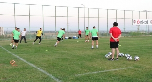 Şanlıurfaspor’da son hazırlıklar, 2 futbolcu sakat