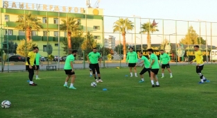 Şanlıurfaspor Kırklarelispor'a hazırlanıyor