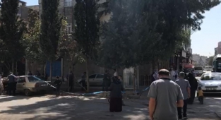 Urfa'da bomba paniği! Fünye ile patlatıldı