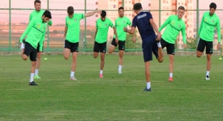 Urfa ekibi Bozkurt’la ilk antrenmana çıktı