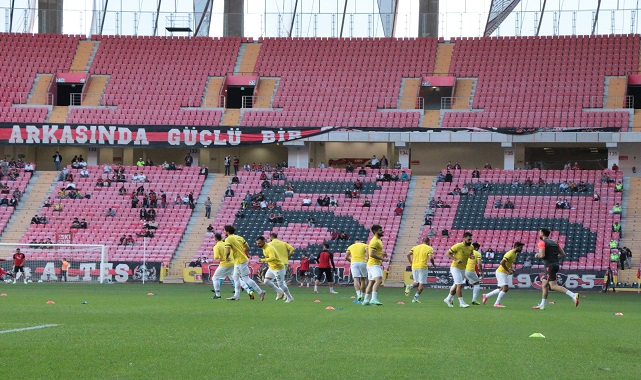 Urfa ekibi Eskişehir’den 1 puanla dönüyor