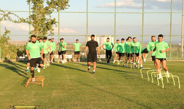 Urfa ekibi Tosun ile hazırlıklarını sürdürüyor 