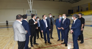 Vali Erin Birecik’te hizmete giren sosyal alanları inceledi