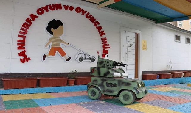 Yer: Karaköprü! Oyun müzesinde zırhlı araç minyatürü