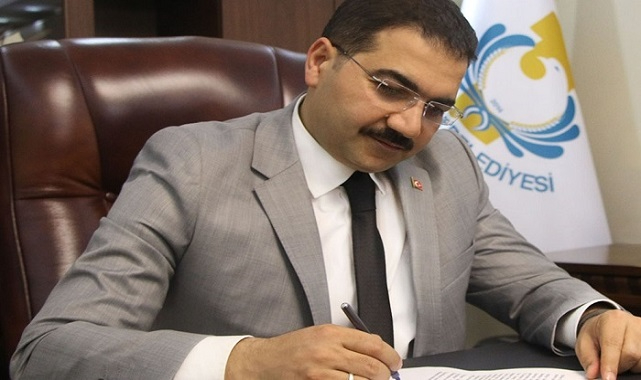 Belediye Başkanı Canpolat'tan Mevlid Kandili mesajı