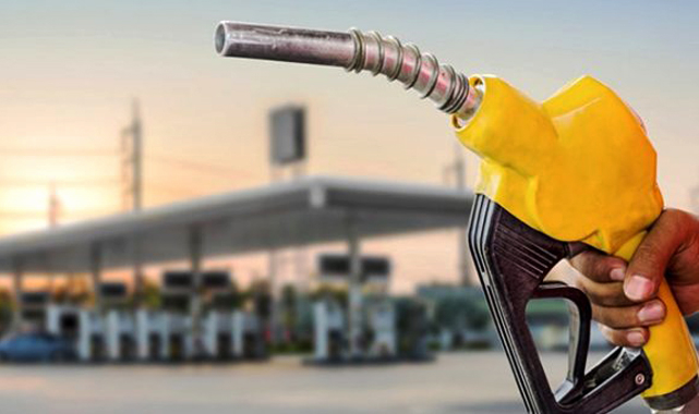 Benzine bir zam daha geliyor
