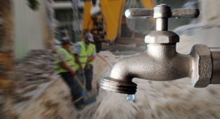 DEDAŞ'ın çalışması Haliliye'de 5 mahalleyi susuz bıraktı