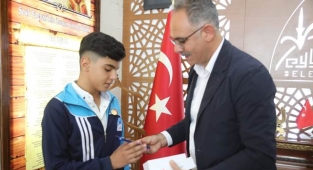 Eyyübiye’de başarılı sporcular ödüllendirildi