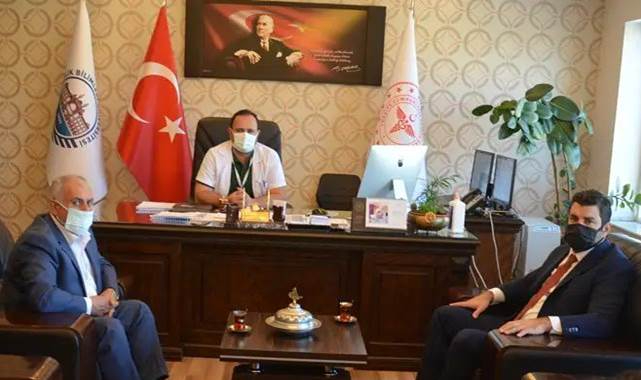 İbrahim Eyyüpoğlu'ndan Başhekim Caner Kaya'ya ziyaret