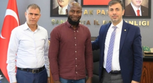 Nijerya, Fas ve Suriyelilerden AK Parti’ye Destek