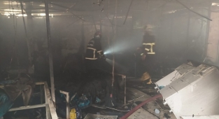 Şanlıurfa’da bir iş yeri küle döndü