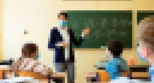 Şanlıurfa'da büyük skandal! Okul müdürü öğrencisiyle yakalandı