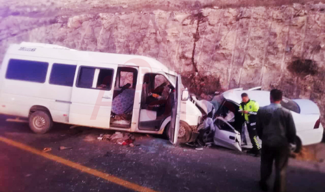 Şanlıurfa'da feci kaza: 1 ölü, 17 yaralı