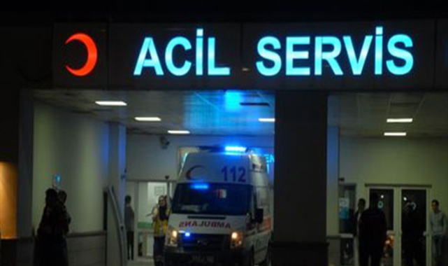 Şanlıurfa'da iki otomobil çarpıştı: Çok sayıda yaralı var