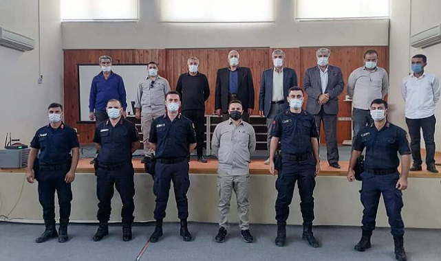 Şanlıurfa’da muhtarlara avcılık eğitimi verildi