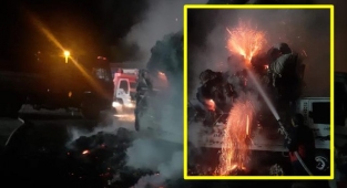 Şanlıurfa'da pamuk yüklü araç yandı