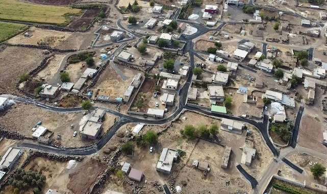 Viranşehir’de kış öncesi yollar asfaltlanıyor