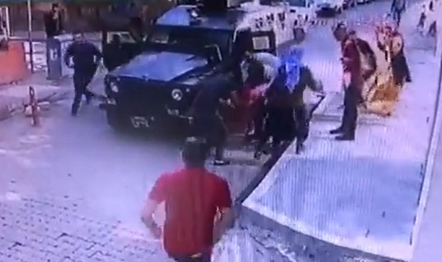 Viranşehir'de küçük çocuğa zırhlı araç çarptı