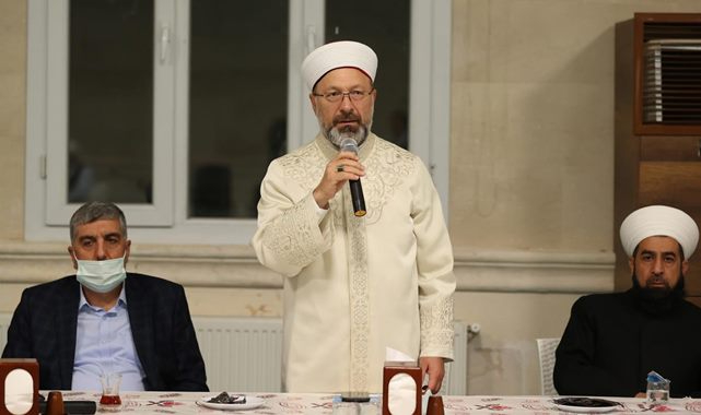 Diyanet İşleri Başkanı Ali Erbaş: İnsanlar dinden uzaklaştırılıyor