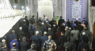 Diyanet İşleri Başkanı Erbaş, Şanlıurfa'da imamlık yaptı