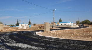 Haliliye Belediyesinden 3 mahallede yol yapım çalışması