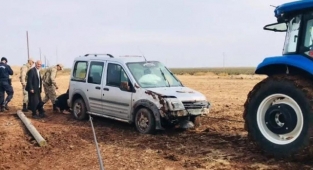 Şanlıurfa'daki kazada baba ve oğlu yaralandı