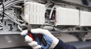 Urfa'da kablo çalan hırsızlar internet kesintisine neden oldu