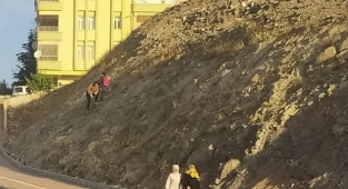 Karaköprü'de öğrencilerin survivor yarışmacılarını aratmayan görüntüleri