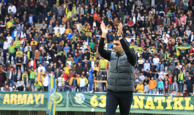 Şanlıurfaspor'da teknik direktör Bozkurt ile yollar ayrıldı