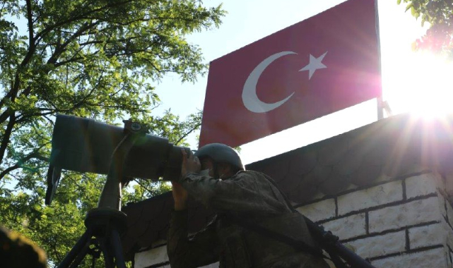 Sınırdan geçmeye çalışan teröristler yakalandı