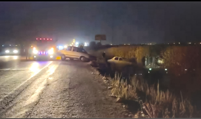 Suruç'ta zincirleme trafik kazası! 2 araç tarlaya uçtu