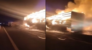 Urfa'da gece yarısı büyük yangın! Tır küle döndü