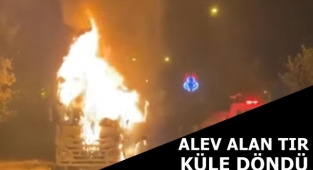 Urfa'da tır alev alev yandı