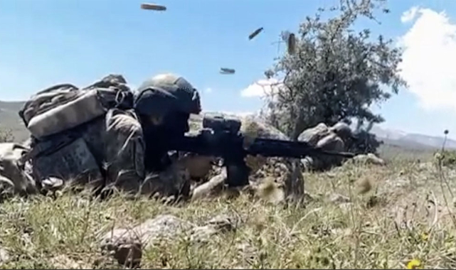 Urfa sınırında çatışma! 2 terörist etkisiz hale getirildi